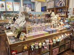 -猫的天空之城概念书店(杭州南宋御街店)