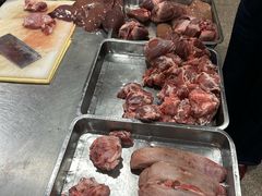 -标记美食新鲜猪杂(兴南大道店)
