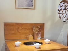 -大众跷脚牛肉馆·非遗传承单位(峨眉山店)