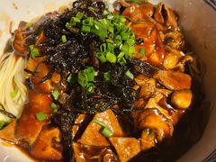 -沪西老弄堂面馆(定西路店)