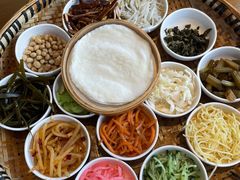 -包整·丝娃娃(一览甲秀楼风景店)