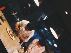 -恰餐厅及酒吧 CHAR Bar & Grill (北京丽都皇冠假日店)