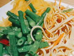 -味绝西面