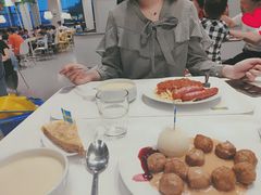 -宜家·瑞典风味餐厅(烟台路店)