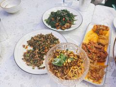 牛肉饵丝-浩海火燒雲傣家菜(静安芮欧店)