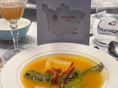 -运·中餐厅(成都华尔道夫酒店)