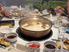 -烹然四季椰子鸡火锅(姚家园万象汇店)