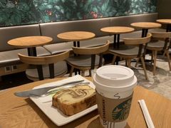 大堂-星巴克(深圳港隆城分店)