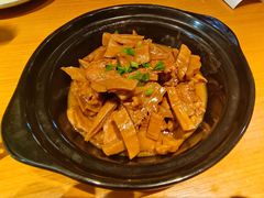 笋干烧肉-湘与香缘·湖南菜(王府井北京市百货大楼店)