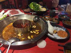 -谭鸭血老火锅(万象九宜城店)