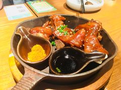 -云海肴·汽锅鸡·云南菜(天山百盛优客店)