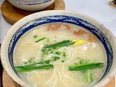 -新世界·过桥米线宴