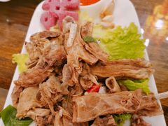 手抓羊肉-吉祥圣雪藏餐