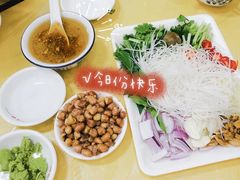 -官塘陈记鱼生·潮汕砂锅粥·牛肉火锅(潮枫路总店)