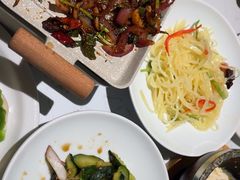 -关东小磨东北菜(漕河泾印象城店)