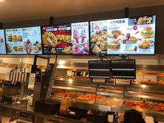 -肯德基(东安路站店)