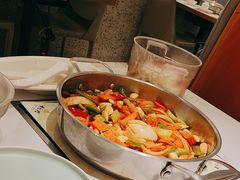 -黄记煌三汁焖锅(新佳丽江汉路店)