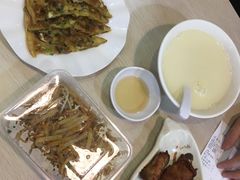 -兄弟深夜豆浆