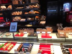 覆盆子荔枝蛋糕-Salon de The de Joel Robuchon(外滩18号店)