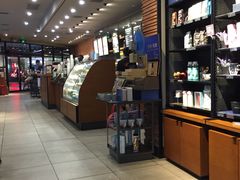 -星巴克(上海虹桥新天地二店)