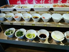 自助调料区-高兴壹锅·潮汕鲜牛肉火锅(良乡梅花庄店)