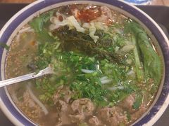 -云阿蛮云南生烫牛肉米线(奉贤路店)