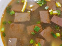 鸡鸭血汤-黄阿姨锅贴大王(万航渡路店)