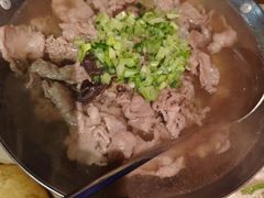 -肖四女乐山跷脚牛肉(南汇大学城生活广场店)
