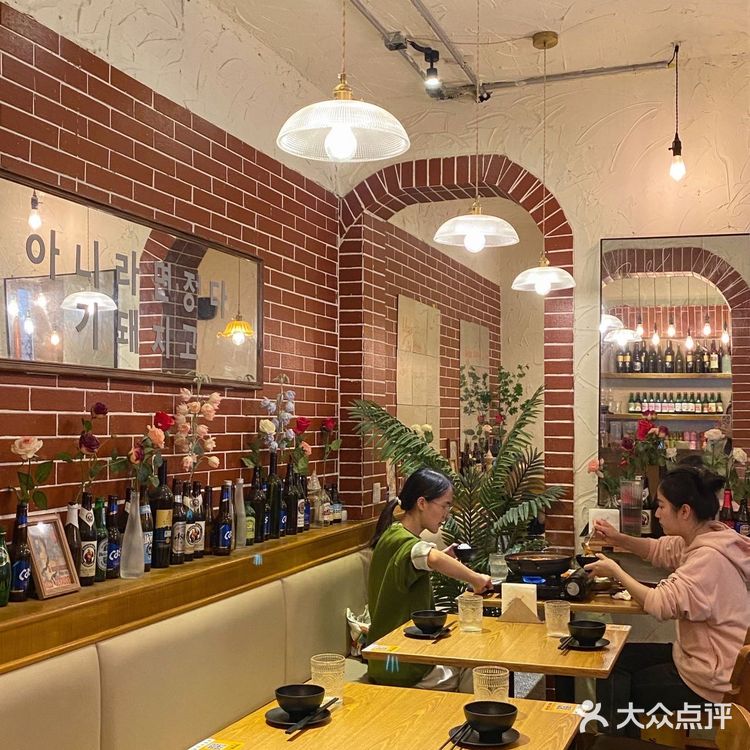 重庆📍会一直去吃的平价韩食馆‼️好吃又好拍