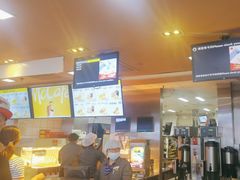 -麦当劳(西客站店)