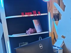 -暴风岛沉浸式体验馆(百联世纪店)
