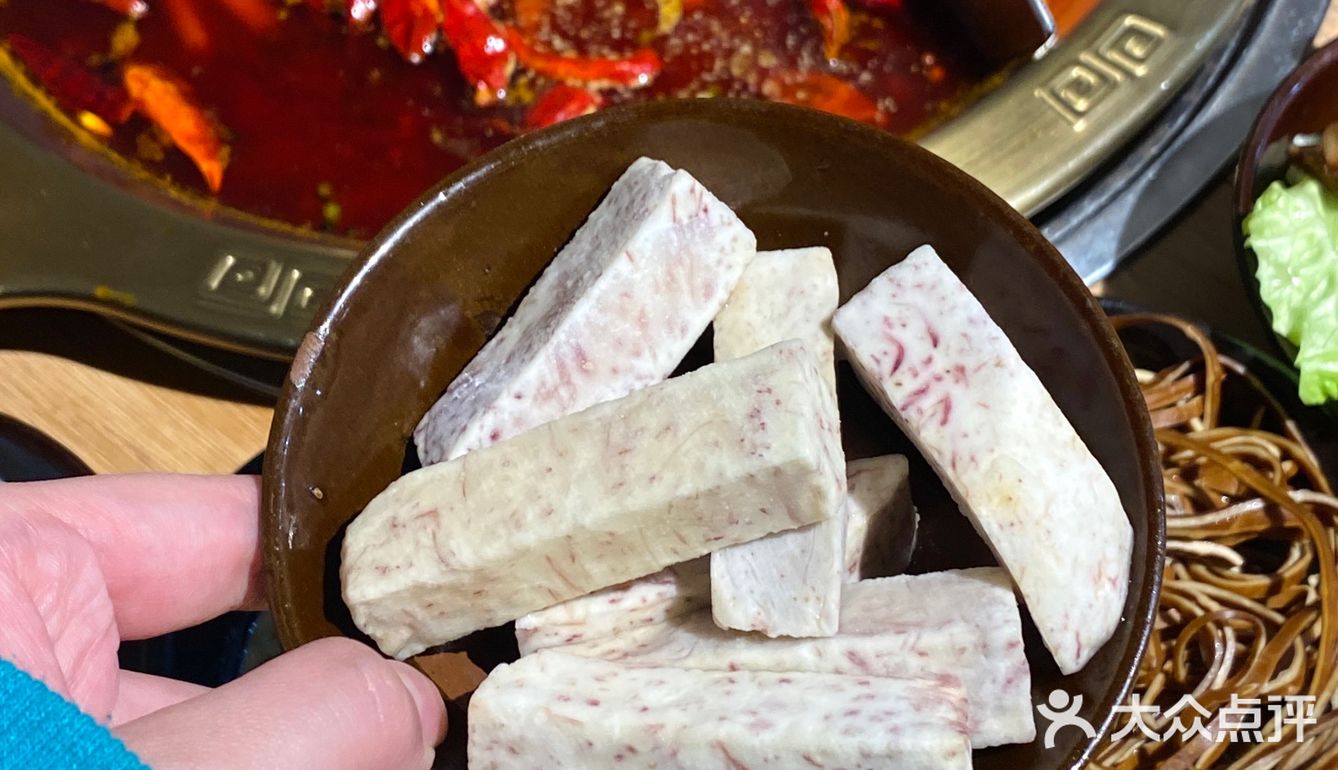 火锅涮猪蹄你吃过吗！！糯叽叽的真的绝