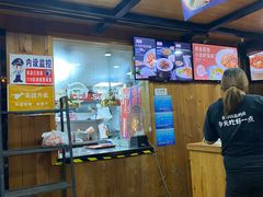 -海盗虾饭·剥好的小龙虾饭(上地辉煌店)