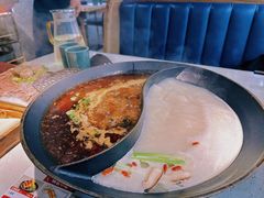 -新辣道鱼火锅(摩尔城店)