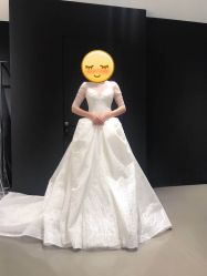 -Vera Wang婚纱礼服旗舰店