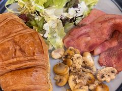 -西关84·History·Art·Cafe