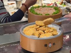 -龍歌自助小火锅(市南金茂湾店)