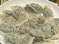 -超越海鲜屋(飞龙物业店)