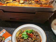 -鸣记脆皮烤鱼·海鲜烤鱼(亿合城店)