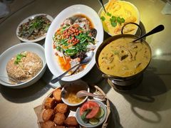 -大头虾越式风味餐厅(光明广场店)