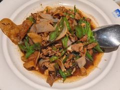 辣椒炒肉-兰湘子·湘菜小炒(济南领秀城店)