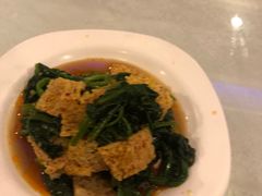 -维吾尔餐厅(宜山路店)