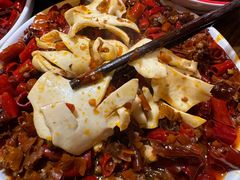 -沸炉重庆老火锅(军事博物馆店)