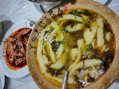 -小辣椒·川菜馆·羌家铜锅土火锅(茂县店)