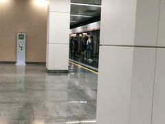 -七里庄(地铁站)