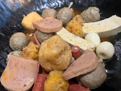 -万记麻辣烫国展总店