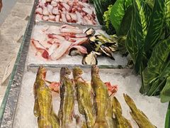 -金滏山·烤肉海鲜火锅自助(襄阳万达店)