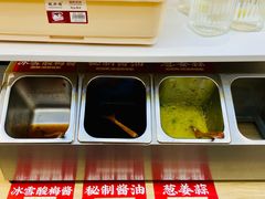 -正東记港味烧腊餐室(天鹅湖银泰城店)