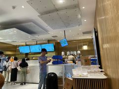 -奈雪的茶(湖滨银泰in77C区PRO店)
