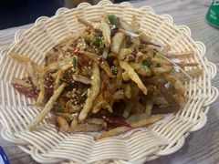 -江城燕子大排档(江汉路步行街店)